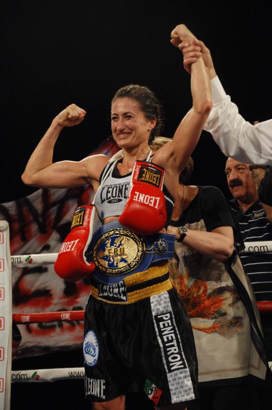 RIPARTITA LA STAGIONE FITNESS...GRANDE RITORNO DI SIMONA ALLA PALESTRA CSC DI CESENA!!!